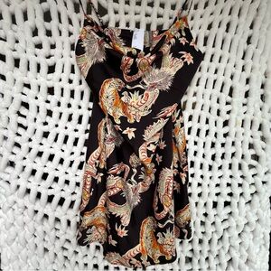 NWT | TIGERS & DRAGONS COWL NECK MINI